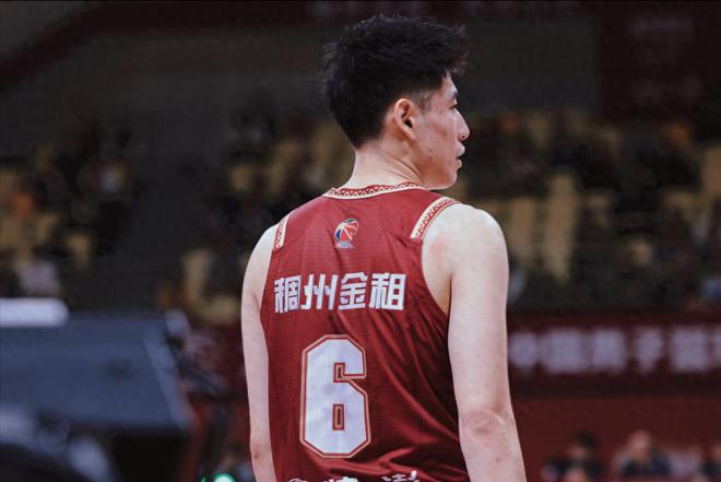 关于浙江队惨败于上海，遗憾离开CBA赛场的信息